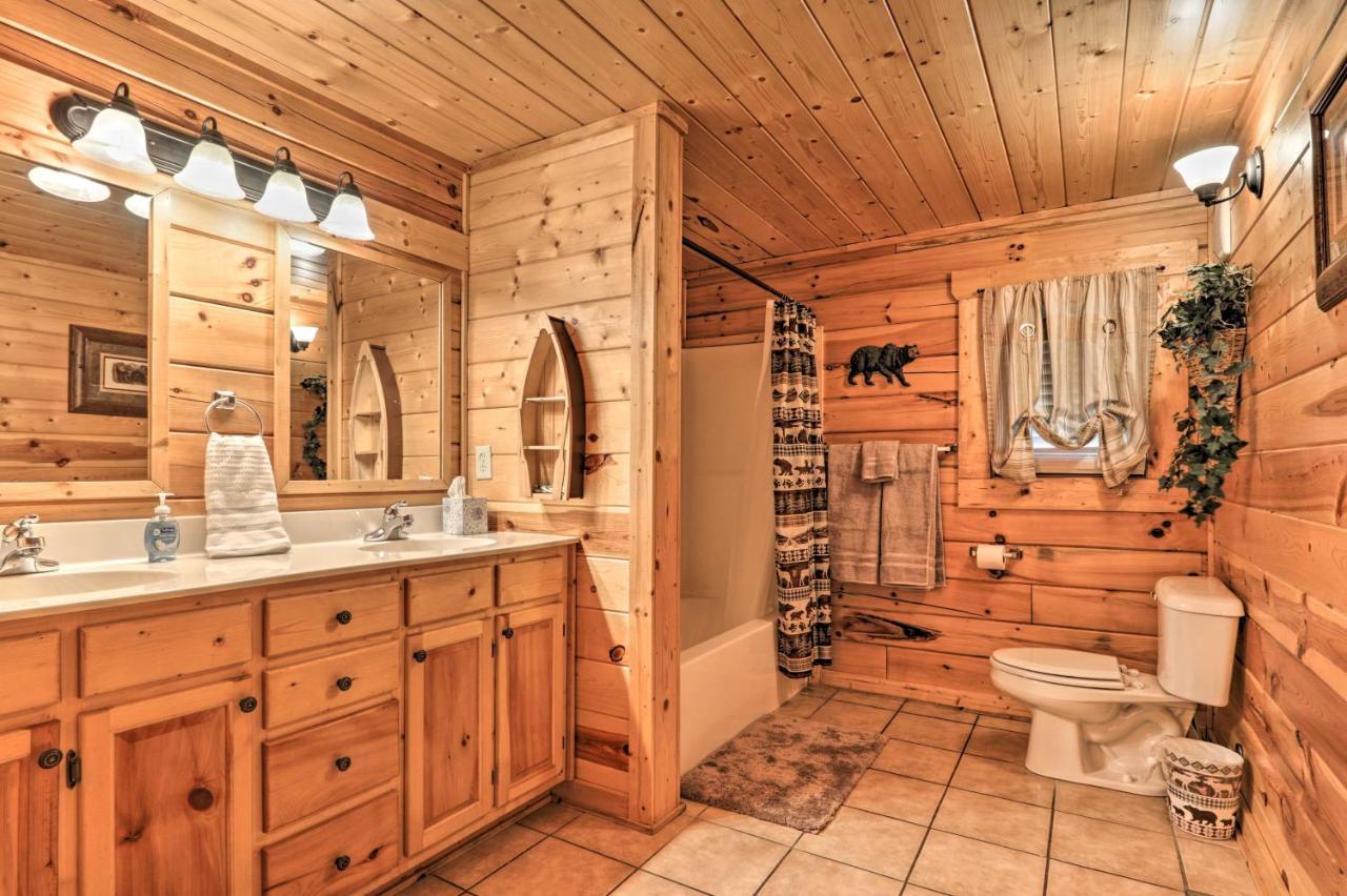 Pigeon Forge Cabin With Games, 1 Mi To Parkway! Екстер'єр фото