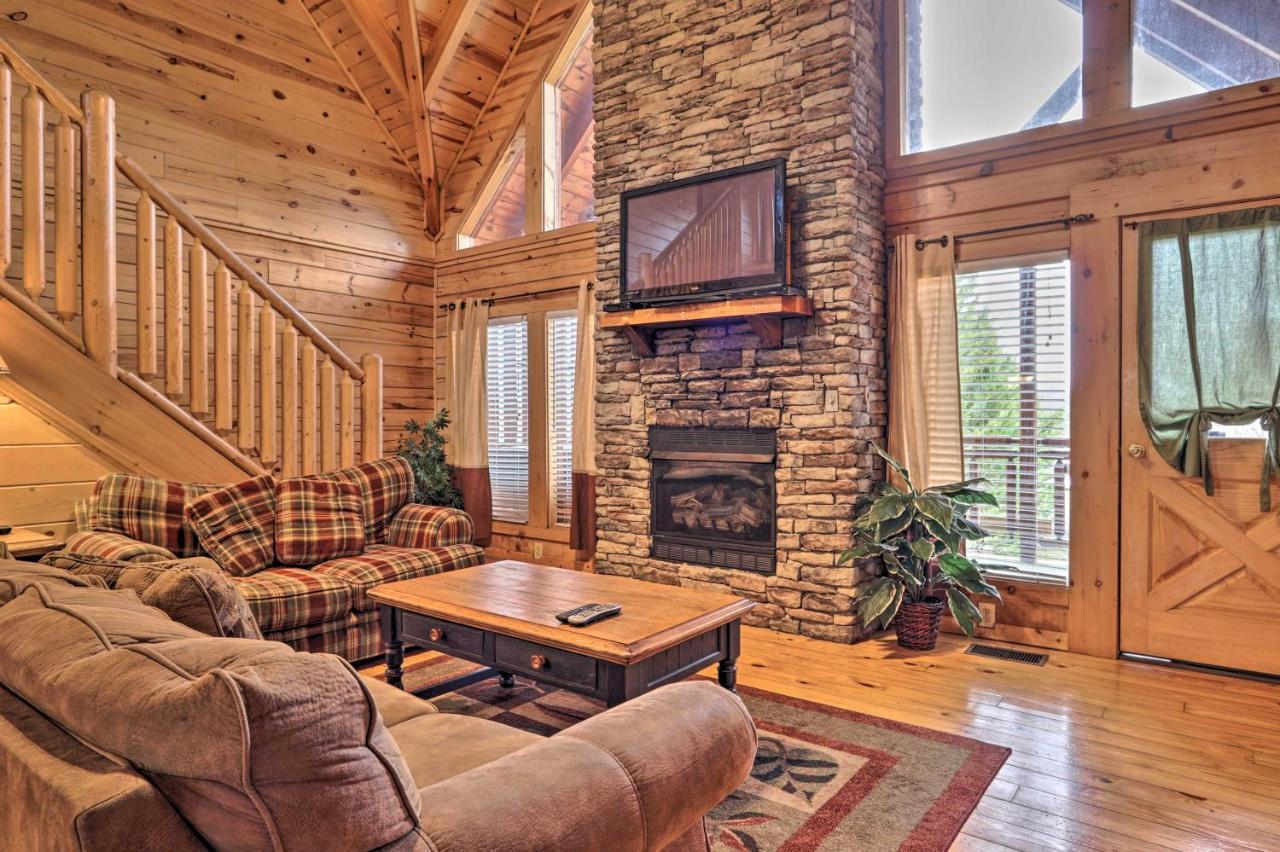 Pigeon Forge Cabin With Games, 1 Mi To Parkway! Екстер'єр фото